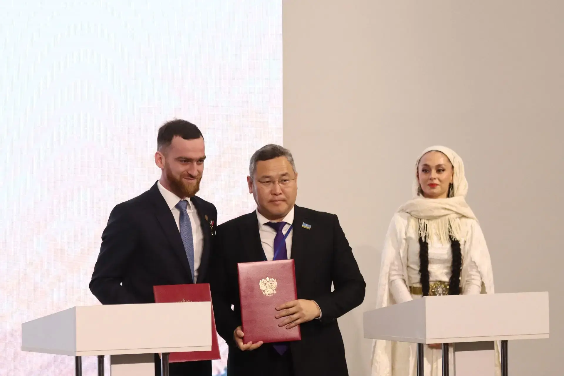 Миннац Дагестана подписал ряд соглашений с министерствами, ответственными за реализацию государственной национальной политики России